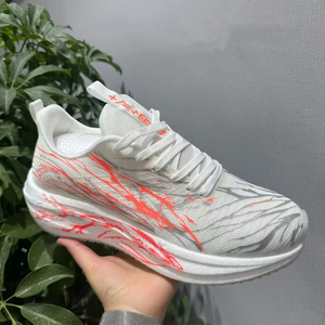 Sneakers rétro pour hommes, design OEM, plaque en carbone, respirantes, lumineuses, amortissantes, chaussures de sport pour la course et l'entraînement - Product Image 5