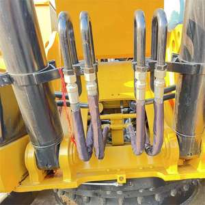 Excavatrice sur chenilles d'occasion de 20 tonnes CAT320DL, haute performance, équipement de construction durable de haute qualité pour le creusement - Product Image 6