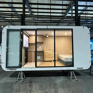 Cabane mobile de luxe en acier, type capsule, sur remorque, design moderne, pour camping, hôtel, <span class=keywords><strong>lodge</strong></span> et usage en station balnéaire écologique - Product Image 1