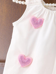 Ensemble deux pièces pour filles, nouveau style d'été, haut à bretelles avec motif 'love' et short de couleur unie, style coréen - Product Image 3