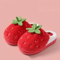 Mignonnes pantoufles d'intérieur roses en fourrure de fraise, chaudes et moelleuses, en peluche, pour femmes et filles, hiver 2026, à semelle épaisse et plateforme