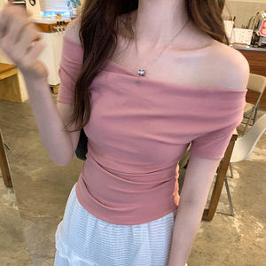 T-<span class=keywords><strong>shirt</strong></span> d'été élégant à col bénitier et épaule dénudée, manches courtes, coupe ajustée pour <span class=keywords><strong>femme</strong></span>, style crop top tendance - Product Image 3