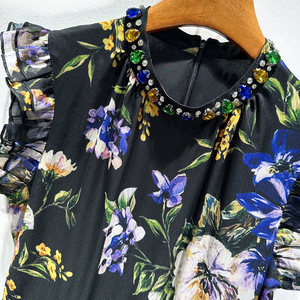Abito Lungo Estivo da Donna in Chiffon con Stampa Floreale Stile Francese Vintage, Elegante e Giovanile, Splendido per le Vacanze, Nuova Collezione Estate 2026 <span class=keywords><strong>X</strong></span> - Product Image 3