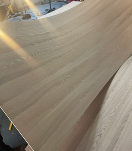 <span class=keywords><strong>Placage</strong></span> de coupe de couronne de chêne blanc-Feuilles de <span class=keywords><strong>placage</strong></span> en <span class=keywords><strong>bois</strong></span> de grain de cathédrale naturel pour le mobilier haut de gamme et le design d'intérieur - Product Image 4