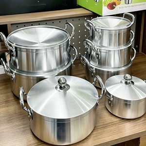 Juego de ollas y sartenes de <span class=keywords><strong>aluminio</strong></span> duradero y grueso de 14 piezas, juego de utensilios de cocina de gran capacidad con tapas, olla para sopa, cacerolas QQ - Product Image 2