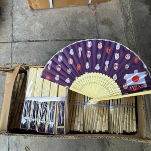 Éventail en <span class=keywords><strong>bambou</strong></span> d'art populaire Eventail, décoré de motifs peints avec des motifs de lanternes, idéal pour les fêtes, les promotions et les souvenirs - Product Image 6