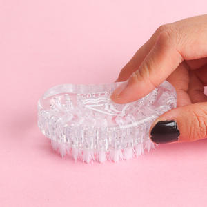 Cepillo de Limpieza de Plástico con Forma de Corazón, Creativo, Ecológico, Multiusos, Origen Xiamen, Venta al Por Mayor de Fábrica - Product Image 3