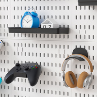Panneau perforé décoratif multifonctionnel et élégant en PP, idéal pour salle de jeux, chambre à coucher et accessoires multiples