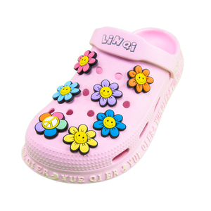 Adornos para Zapatos Tipo Clog con Temática de Hocus Pocus, Pesadilla, Stitch, Terror, Monstruo, Anime, Calabaza, Grinch y Navidad, Populares 2022 - Product Image 3