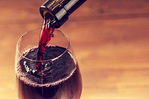 Verre à vin incassable en <span class=keywords><strong>plastique</strong></span> PET à bord doré de 12oz Flûtes à <span class=keywords><strong>champagne</strong></span> et whisky en <span class=keywords><strong>plastique</strong></span> sans pied pour bar - Product Image 4