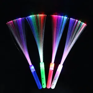 LED Wands Fiber optik değnekleri 3 yanıp sönen modellerle değnek kızdırma çubukları yanar