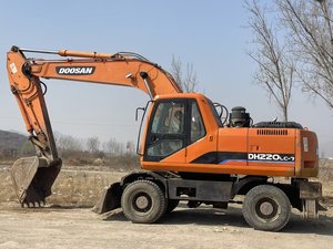 Excavadora Usada Doosan DH210W-7 a Precio Económico, en Buen Estado de Funcionamiento, en Venta - Product Image 5