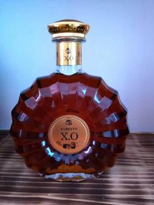 Xiake Legend Chinese Brandy XO VSOP Ron fino 700ml Suave para celebraciones Cócteles Aroma rico para bodas Cumpleaños - Product Image 5