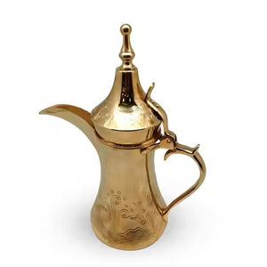 ซื้อกาน้ำชาแบบอาหรับ งานโลหะตกแต่งสีทองสไตล์โบราณ ทำด้วยมือ สำหรับชงชาและกาแฟ - Product Image 4