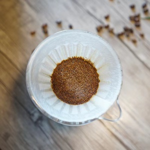 Carta da filtro per caffè in pasta di legno 100% perfetta per tazze filtranti a forma di V, alta efficienza di filtrazione - Product Image 3