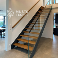 Escalier flottant à double poutre latérale pour intérieur d'appartement, conception sur mesure, direct usine