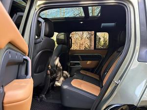 Coche USADO 2023 USADO Defenders <span class=keywords><strong>110</strong></span> AWD Altamente equipado LHD RHD Volante a la izquierda - Product Image 6