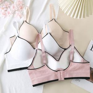 Sujetador de alta calidad para mujer, de una pieza, con botón trasero ajustable, ropa interior femenina cómoda sin aros, sujetador tipo top. - Product Image 4