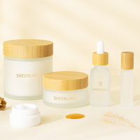 Ensemble d'emballage cosmétique : Pot cosmétique givré, pot en verre pour crème corporelle au bambou avec couvercle en bambou, pot à lotion en verre et bouteilles