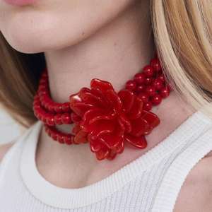 مجوهرات Kaimei قلادة زهرة كبيرة حمراء متعددة الطبقات من الخرز للنساء مع قلادة بسيطة مطرزة بالزهور للنساء - Product Image 1