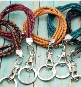 Lanière tressée en polyester tendance avec crochet et fermoir magnétique, porte-badge résistant à l'eau, porte-clés en acier - Product Image 1