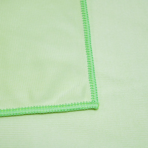 Paño de limpieza de microfibra cuadrado azul absorbente y sin pelusas para espejos y cristales de automóviles - Product Image 4