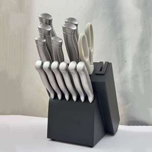 Juego de Cuchillos de Cocina Premium de 14 Piezas de Acero Inoxidable, Cuchillos de Carnicero y Chef, Mangos Ambidiestros, Hojas Pulimentadas, Madera - Product Image 4
