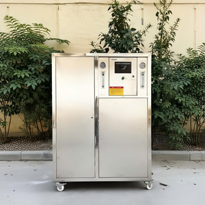 Système de filtration par osmose inverse commercial 1000LPH 6400GPD avec armoire intégrée et réservoir de stockage pour unité de recherche en laboratoire RO - Product Image 4