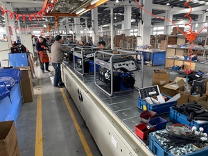 Gerador Portátil a Gasolina Refrigerado a Ar 220V de Alta Potência 1-9kW Baixo Ruído para Uso Externo com Partida Automática 50Hz 10A - Product Image 6