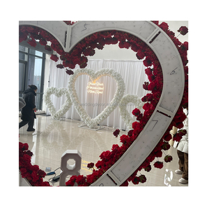 <span class=keywords><strong>Arche</strong></span> de fleurs <span class=keywords><strong>ronde</strong></span> pour <span class=keywords><strong>mariage</strong></span> en plein air avec <span class=keywords><strong>arche</strong></span> florale et détails en blush - Product Image 2