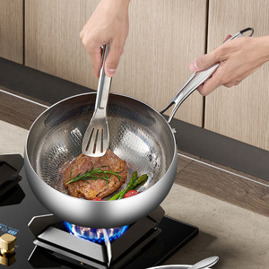 Wok de acero de varias capas con patrón de martillo, 18L, antiadherente, con textura de matriz de puntos, para freír y cocinar. - Product Image 1