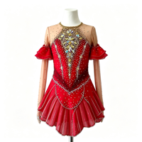 Robe de patinage artistique rouge à épaules dénudées et manches à volants, costume en maille orné de strass pour enfants et adultes, pour compétition et spectacle sur glace