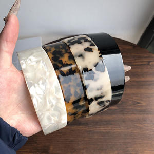 Bandeau large brillant en acétate d'écaille de tortue antidérapante dentée de haute qualité rétro français - Product Image 2