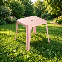 Ensemble table et chaises d'extérieur 2 pièces en plastique, moderne, minimaliste et écologique, pour restaurant, terrasse ou stand de restauration