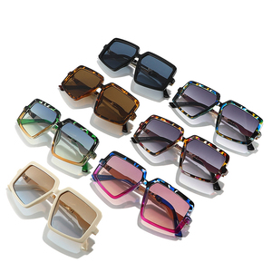 Women's 2026 Lightweight Metal <b>Square</b> Full Rim Transparent Vintage Tortoiseshell Red Fashion <b>Sunglasses</b> UV400 PC Block Design - Product Image 5