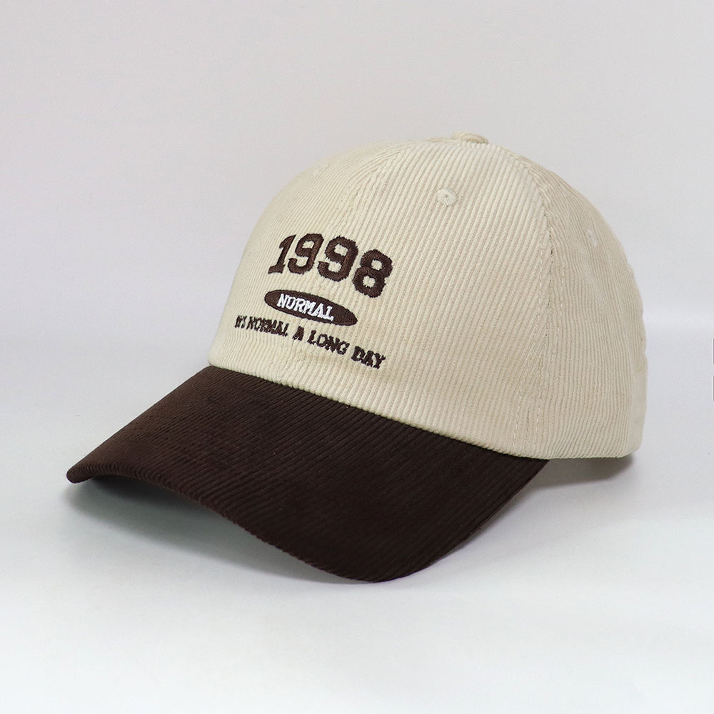 สีน้ำตาล + สีเบจ