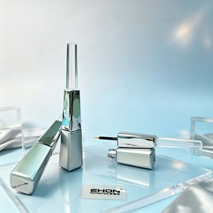 Envase de Delineador Líquido Metálico Plateado Único, Tubo Vacío para Delineador, Envase Cosmético Personalizado de Plástico ABS para Pestañas - Product Image 1