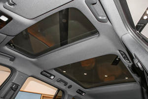 大甩卖Li汽车2025 L8空气电动车5座<span class=keywords><strong>2</strong></span> + <span class=keywords><strong>3</strong></span>布局中国豪华电动车 - Product Image 5