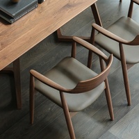 Chaise de salle à manger moderne en bois de frêne massif, fauteuil de luxe avec coussin en cuir, chaise enveloppante minimaliste à dossier bas, mobilier pour restaurant et hôtel