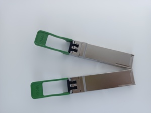 Original Tr-vc13t-n00 100g Psm4 4x25g Lr 100gb/s Qsfp28 1310nm Mtp/mpo-12 2km 8 Core Parallel Smf Optical Transceiver Tr-vc13t - Product Image 2
