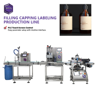 Machine de remplissage, de bouchage et d'étiquetage automatique de liquides sur convoyeur de qualité supérieure pour bouteilles en verre, boissons, cosmétiques et shampoings