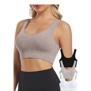 Soutien-gorge de sport côtelé sans couture pour femmes | Haut de yoga extensible et doux avec coussinets amovibles pour la gym, le fitness et le confort de tous les jours - Product Image 3