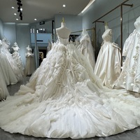 Robe de mariée de bal en organza à volants SH3811, bustier, avec rosettes et motifs floraux 3D, traîne cathédrale, grandes tailles, sur mesure, vente en gros