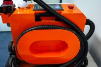Nettoyeur laser à impulsions 500W, machine de nettoyage laser portable en forme de valise, nettoyeur manuel pour enlever la rouille et la peinture, pour le nettoyage des surfaces métalliques