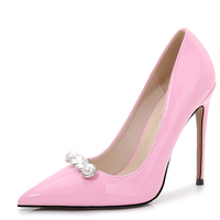 Chaussures à talons hauts de grande taille 44 45 46 Eu pour femmes, chaussures de luxe en cuir verni, chaussures à talons hauts pour le travail, chaussures à talon avec boucle perlée, escarpins de 5 pouces