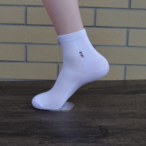 Nhà Máy Tại Chỗ Bán Buôn Mùa Hè Người Đàn Ông Hộp Quà Tặng Mồ Hôi Thấm Và Khử Mùi Tre Than Dành Cho Người Lớn Giữa Ống Vớ Bông - Product Image 3