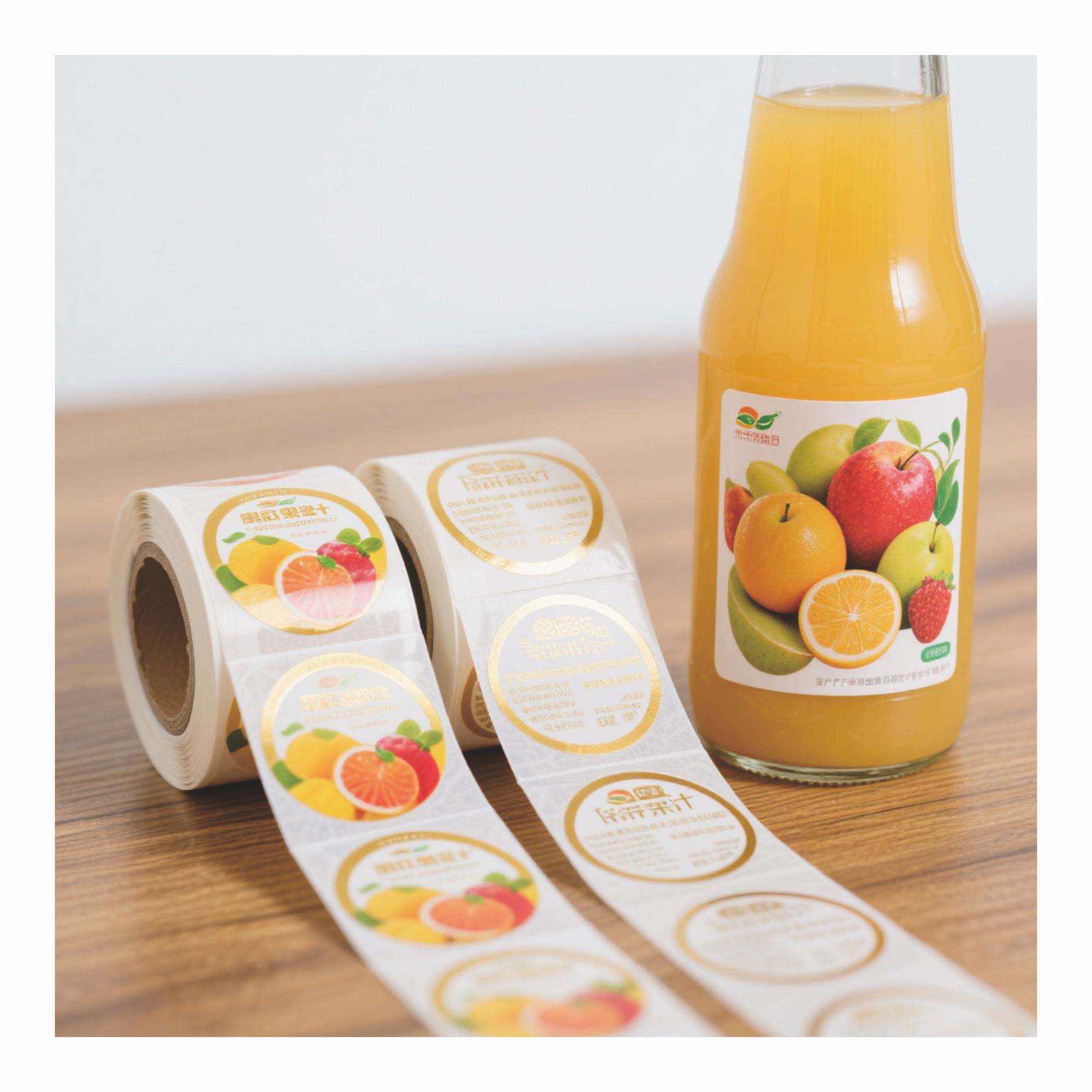 Latest Design Customized Transparent Custom Circle Logo Packaging Label