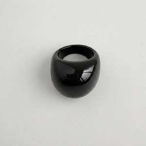 Anillo negro de cuerno de búfalo, joyería clásica hecha a mano con cuerno natural para mujer, regalo de cumpleaños - Product Image 1