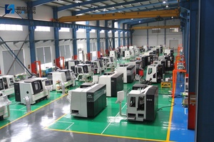 Máquina de torno CNC iHT 521 Fanuc, precio de fábrica en China - Product Image 2