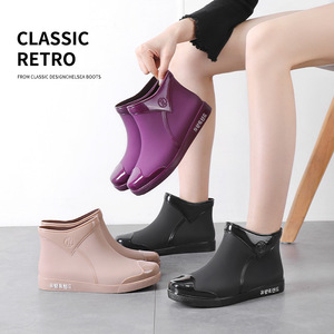 Bottes d'équitation minces pour femmes, chaussures d'eau, surchaussures à Tube court mignon Plus velours, chaussures de pluie à la mode pour femmes adultes, tendance la Plus chaude - Product Image 2